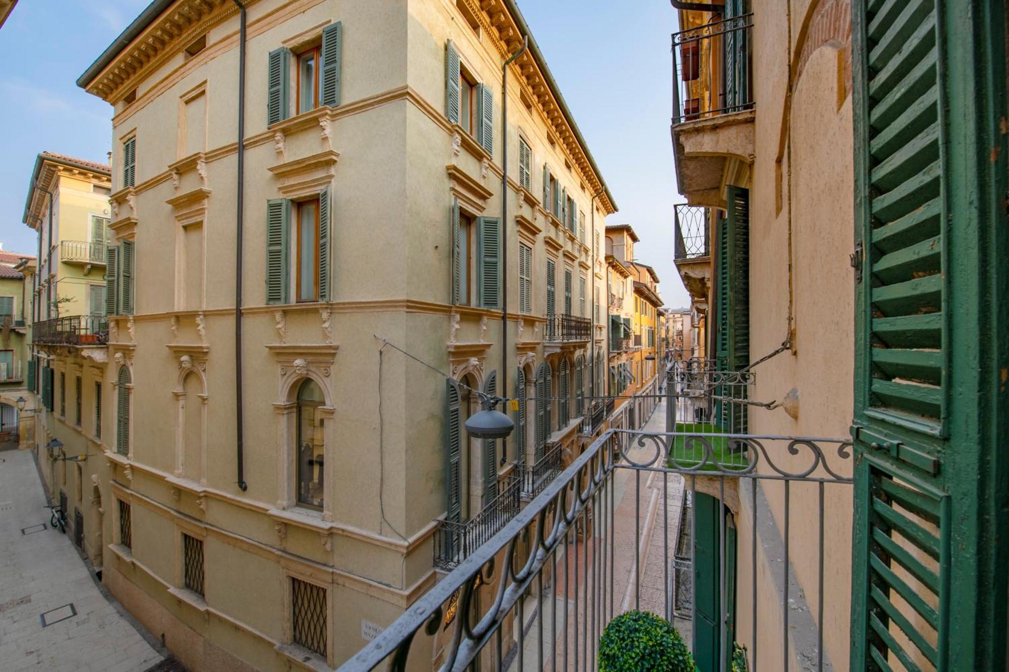 Arena Suite Mazzini Verona Exterior photo